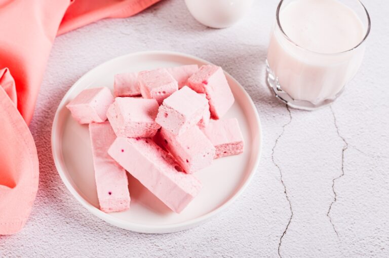 Frozen Strawberry Yogurt Bites