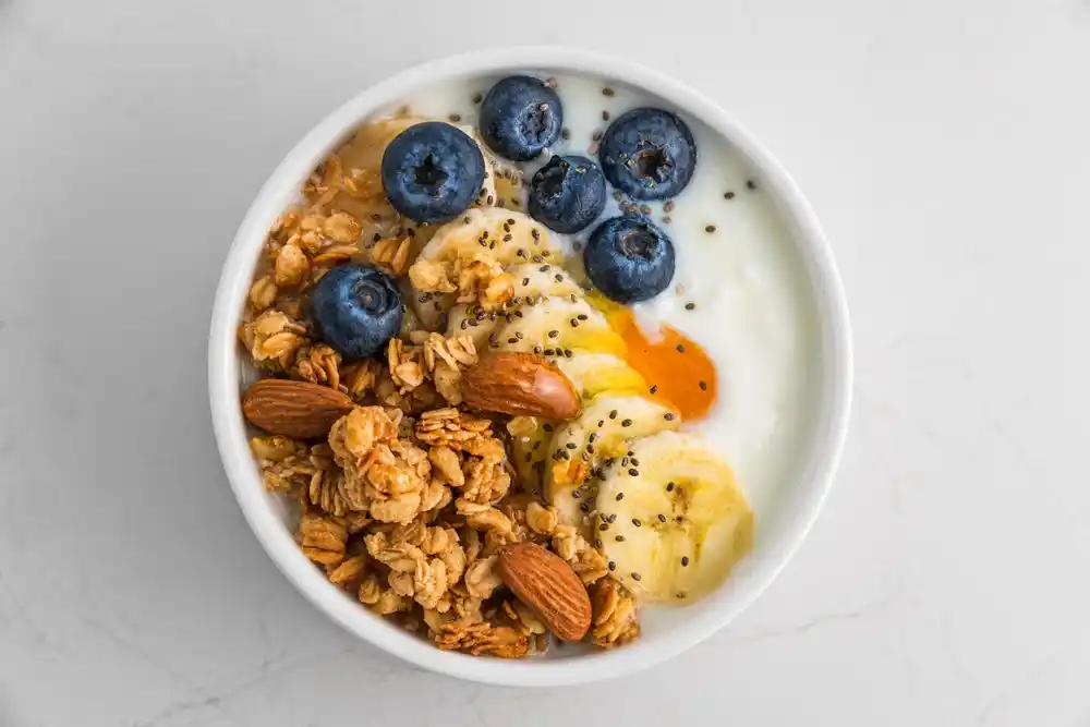 protein yogurt bowl